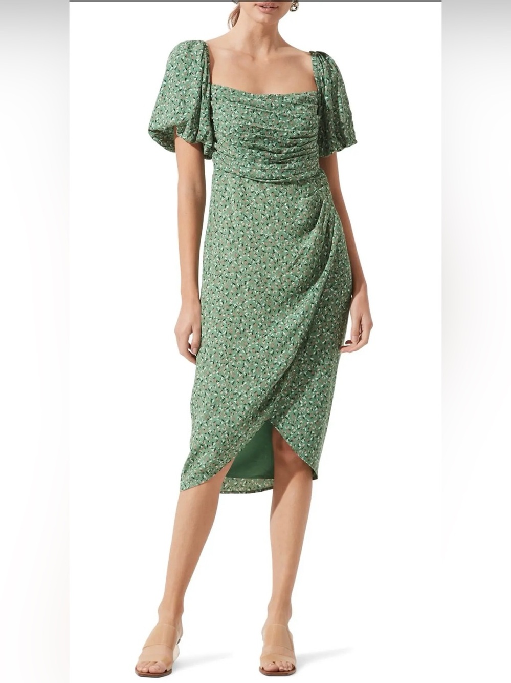 ASTR the Label Square Neck Bubble Sleeve Dress in Green Multifloral